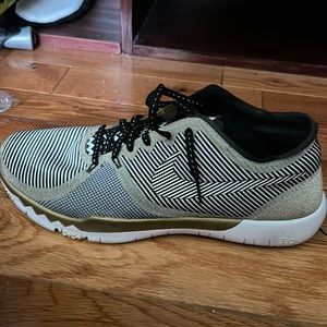 Nike Freerun Trainers Super Bowl 50 edition